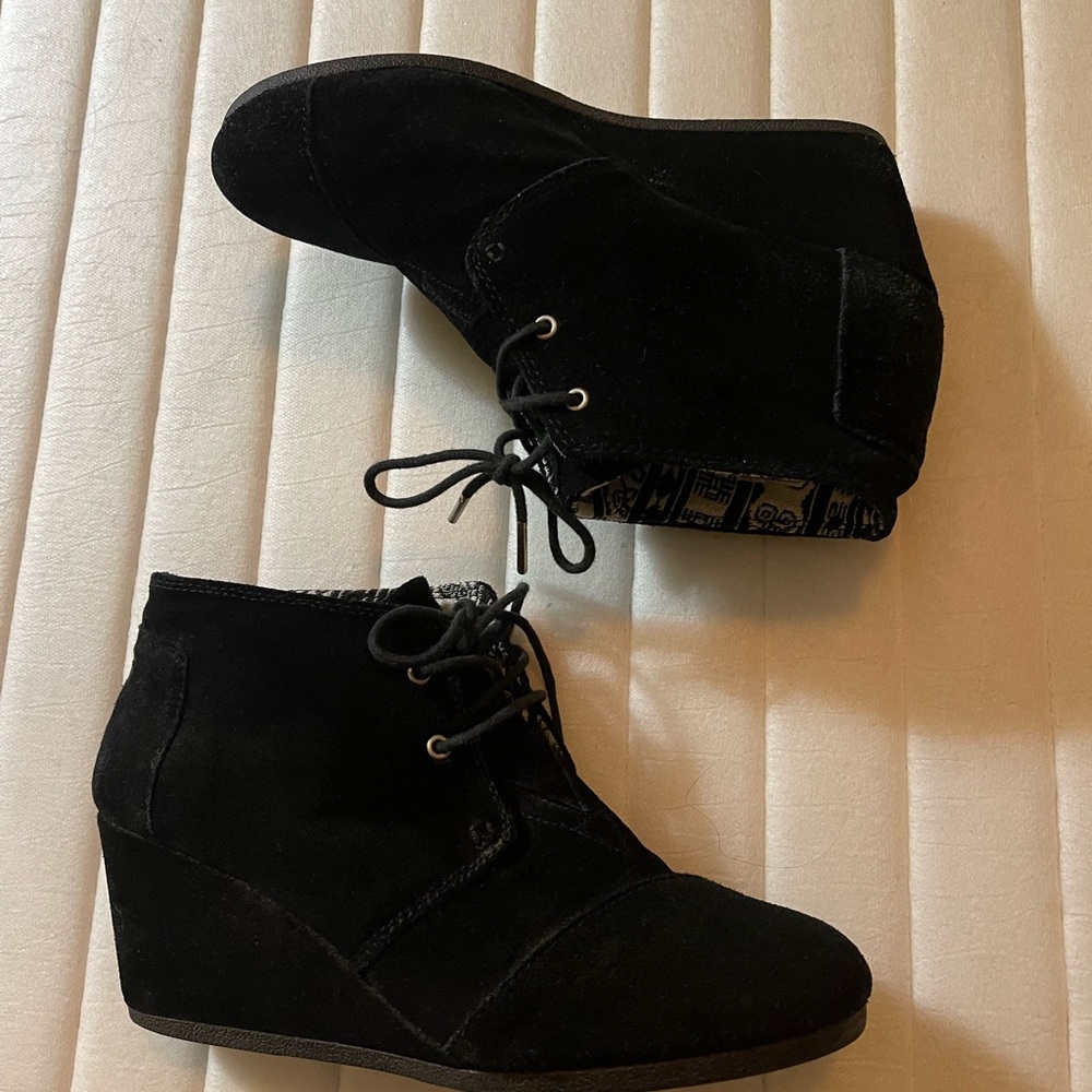 TOMS black wedge ankle bootie